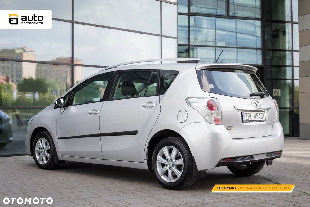Toyota Verso 1.8 Premium 7os - 14