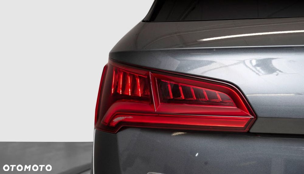 Audi Q5 55 TFSI e Quattro S tronic - 7