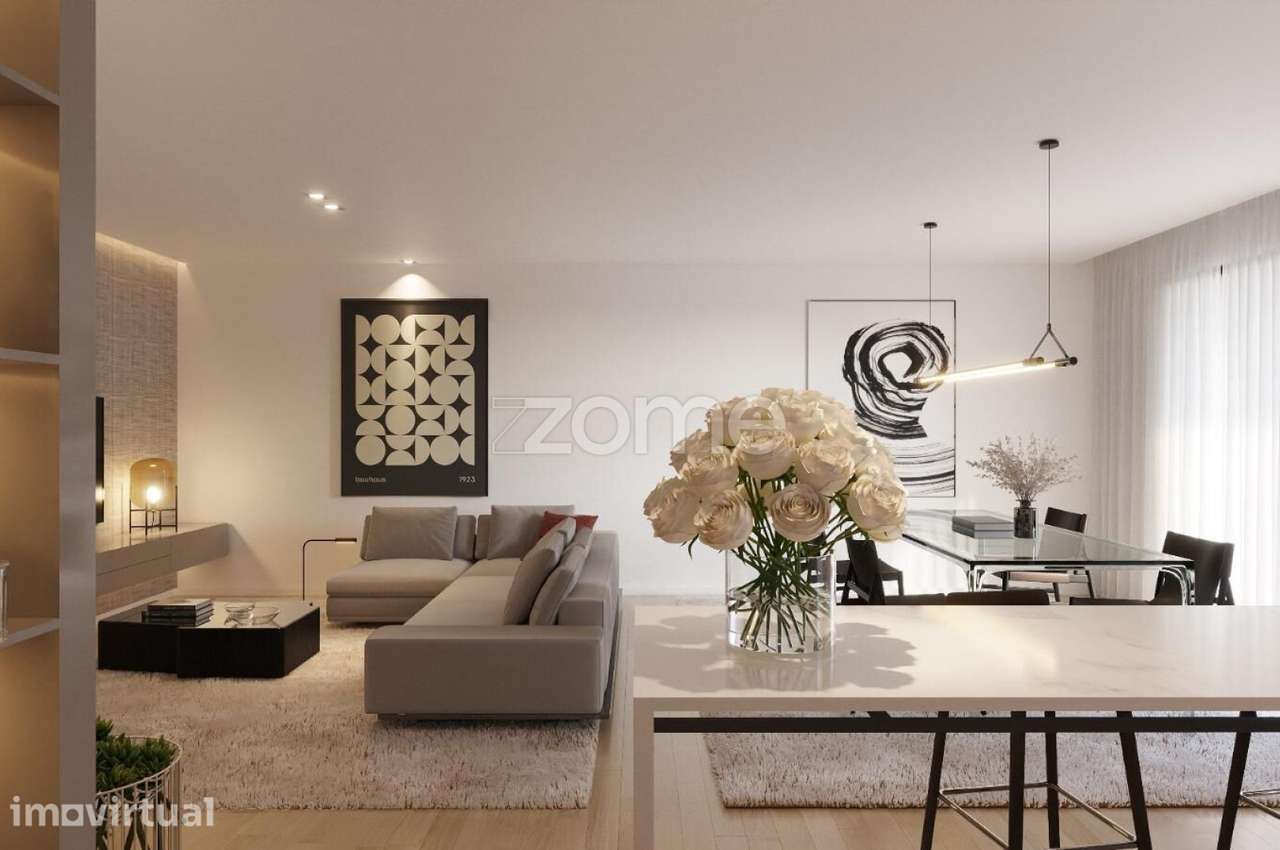Apartamento T2 com garagem e terraço em S. Vicente - Grande imagem: 3/19
