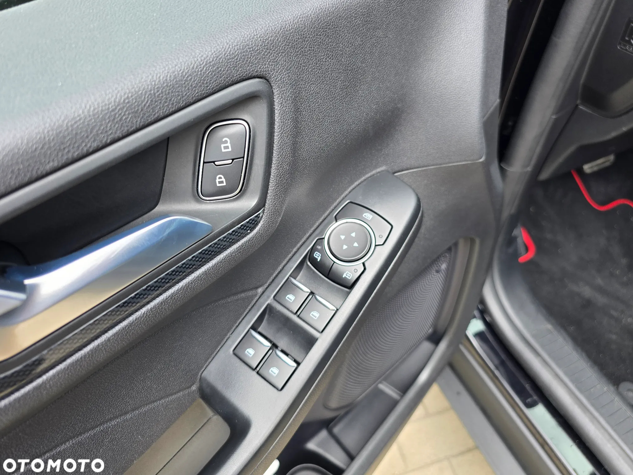 Ford Escape - 25