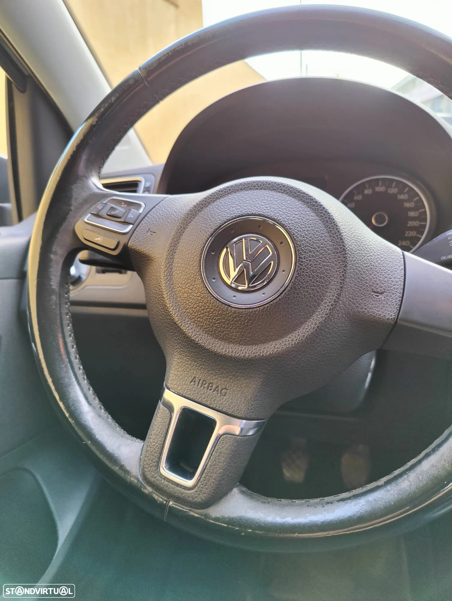 VW Polo 1.6 TDI Confortline - 2