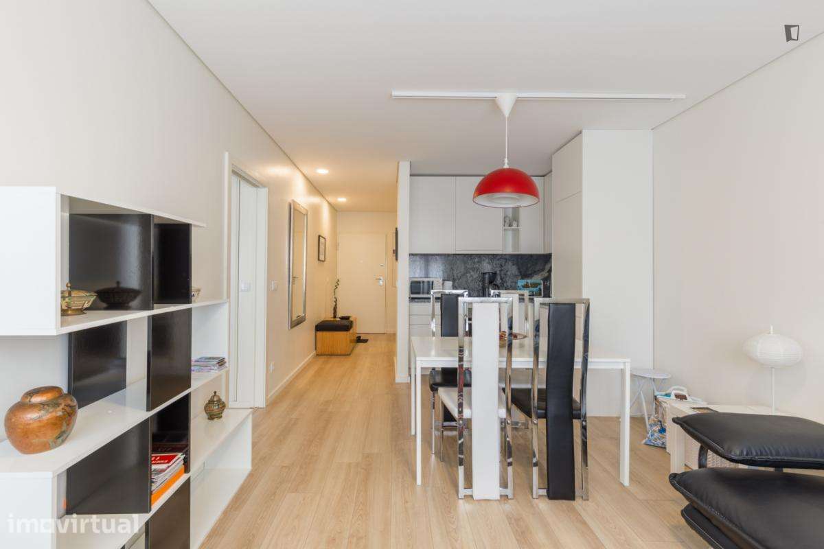 Apartamento com 1 quartos - localizado em Cedofeita Porto - Grande imagem: 5/15