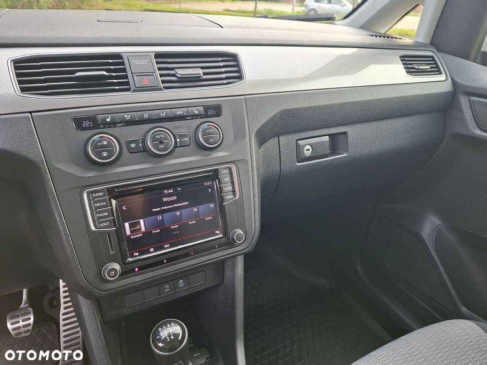 Volkswagen Caddy - 10