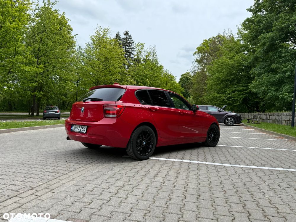 BMW Seria 1 116i - 5