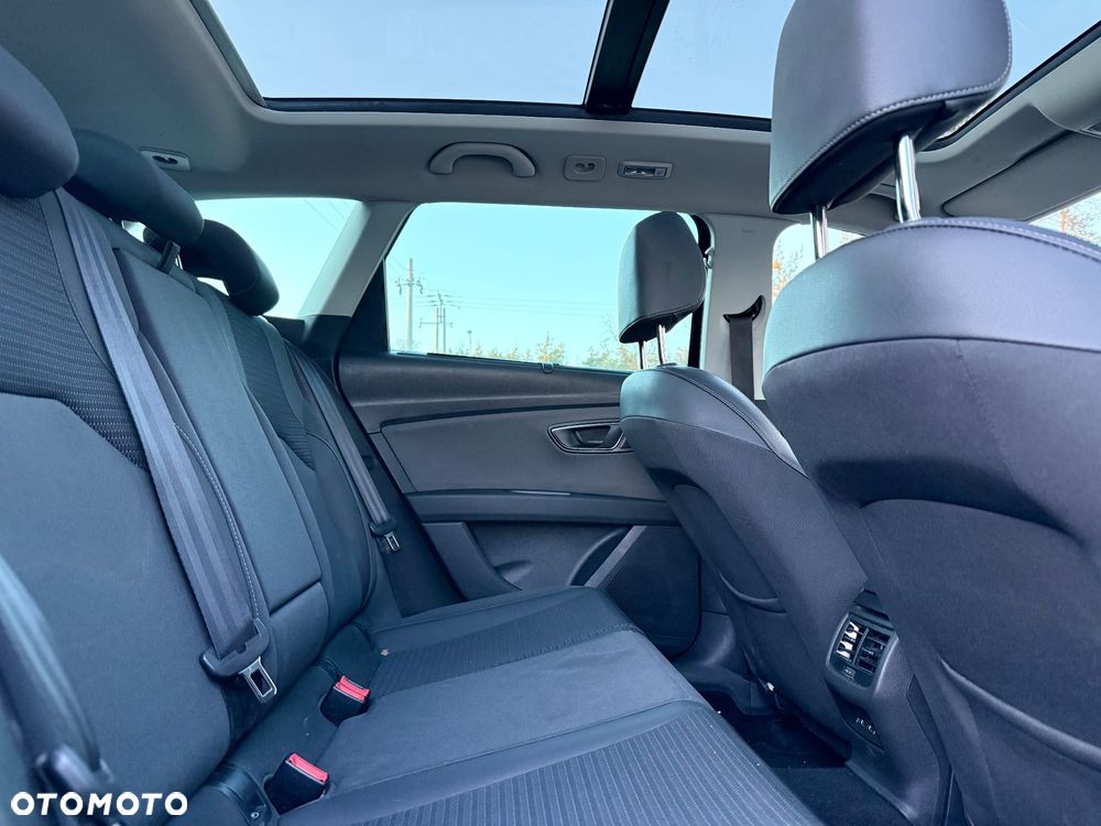 Seat Leon 2.0 TDI DPF Start&Stop DSG XCELLENCE - 22