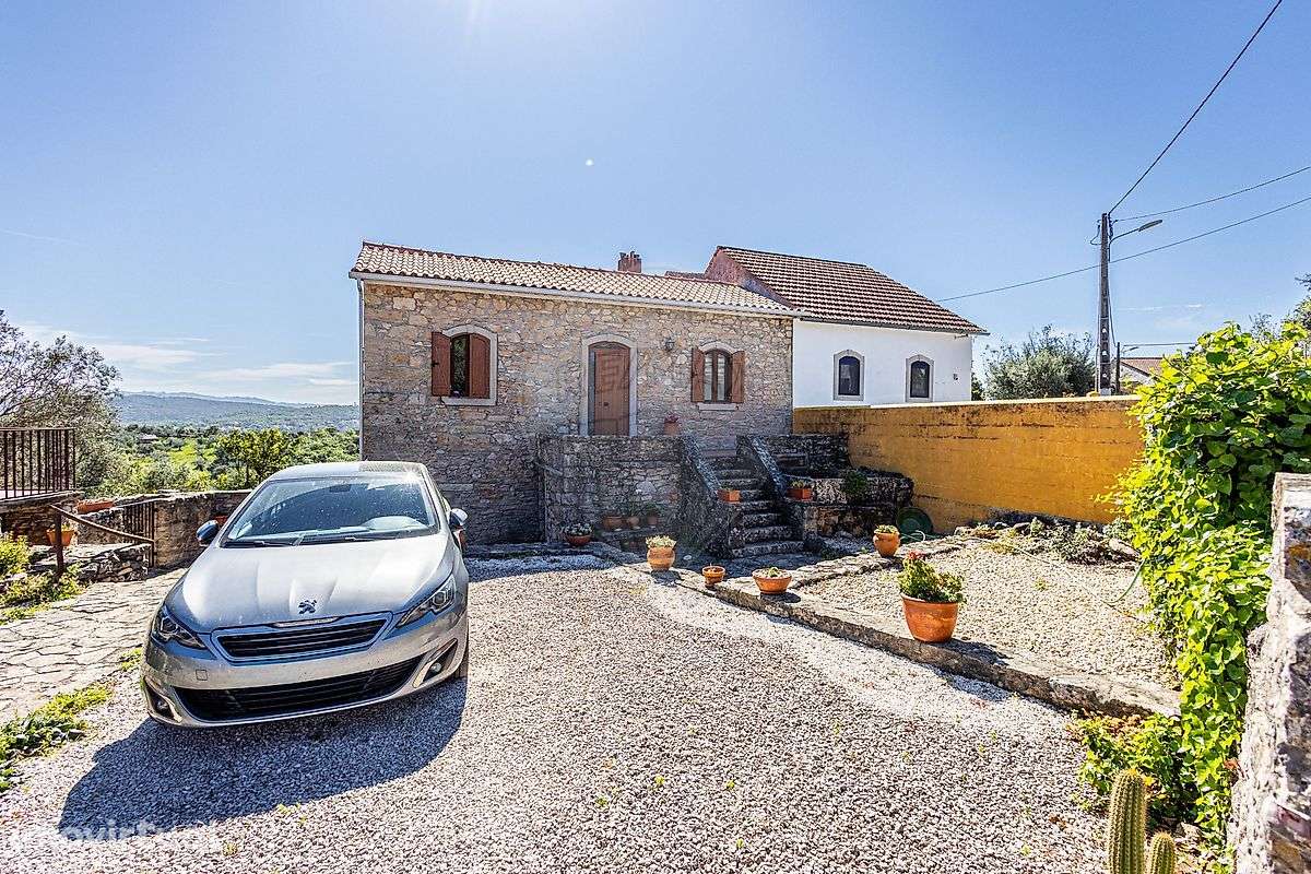 Moradia T2 para venda - Grande imagem: 2/50