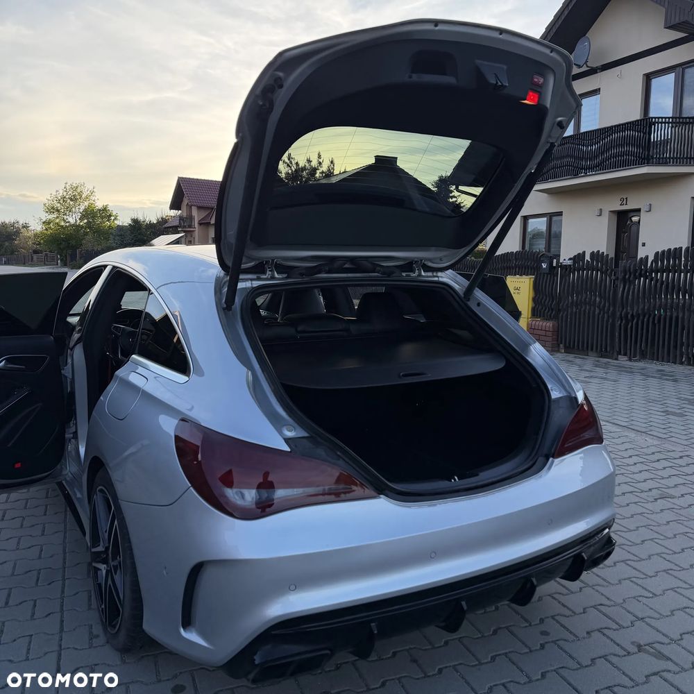Mercedes-Benz CLA - 17