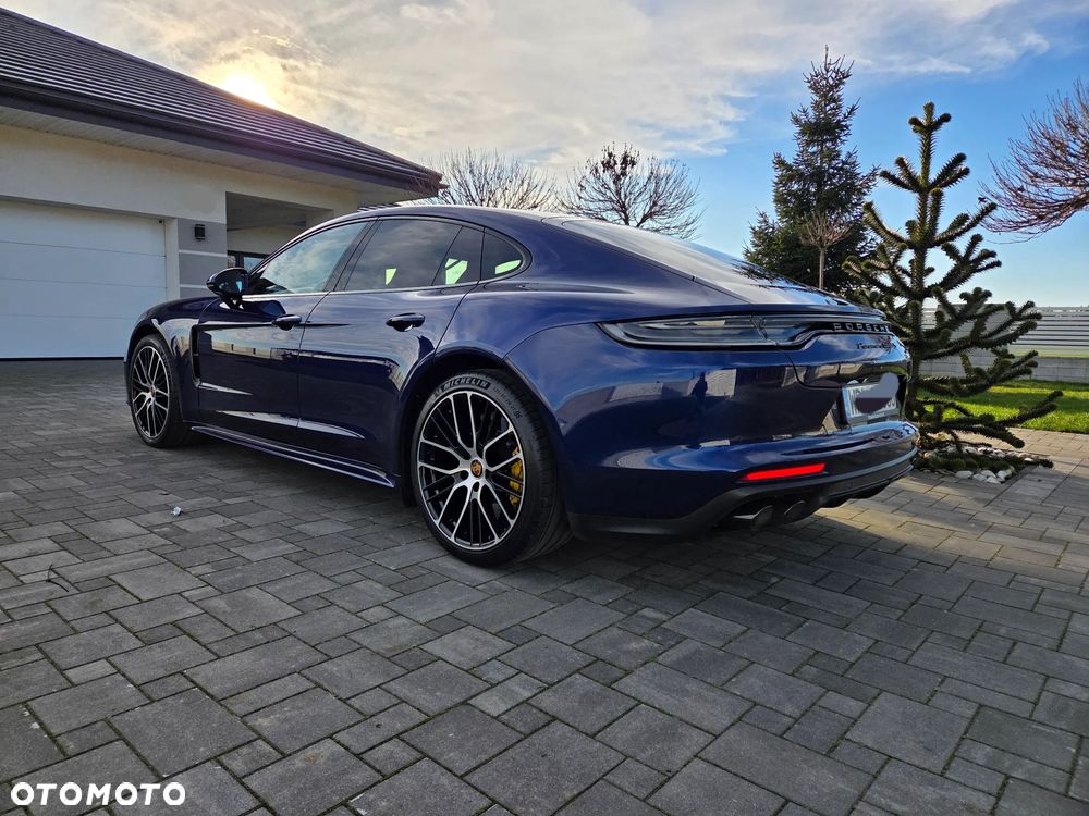 Porsche Panamera Turbo S - 2