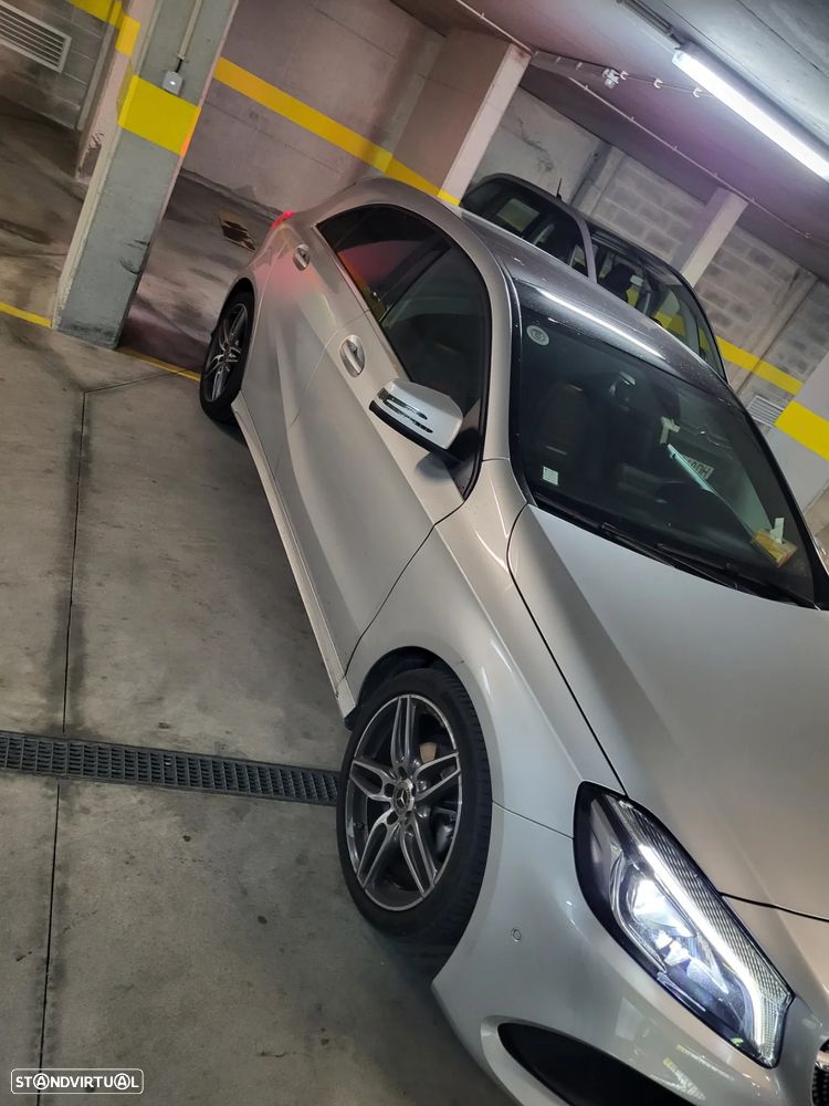 Mercedes-Benz A 180 d AMG Line - 2
