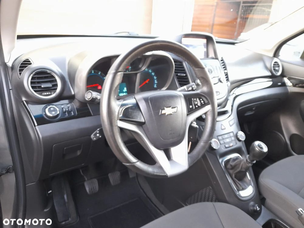 Chevrolet Orlando 1.8 LT+ - 10