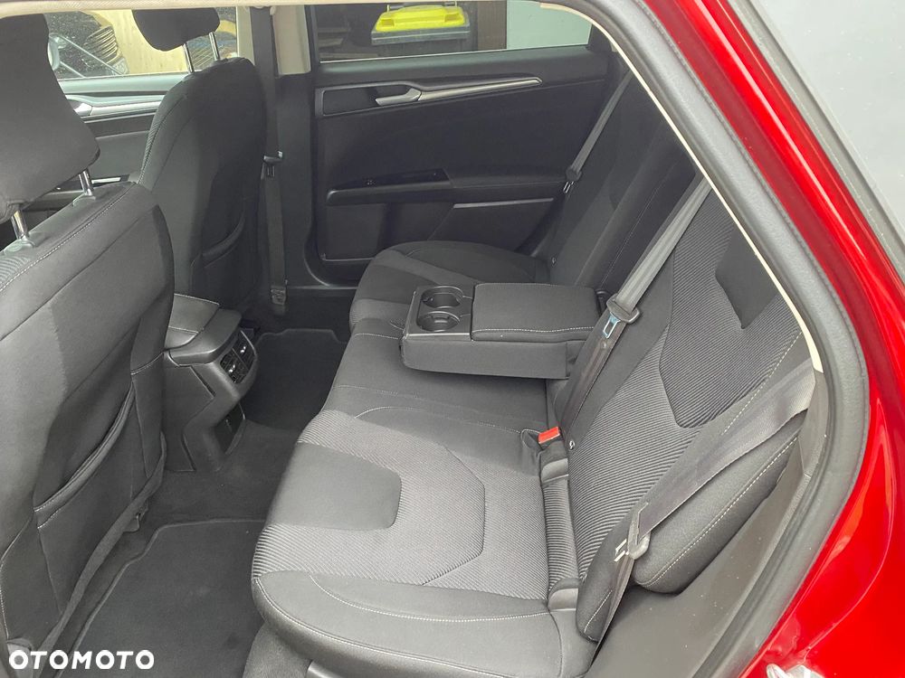 Ford Mondeo 2.0 TDCi Titanium - 17