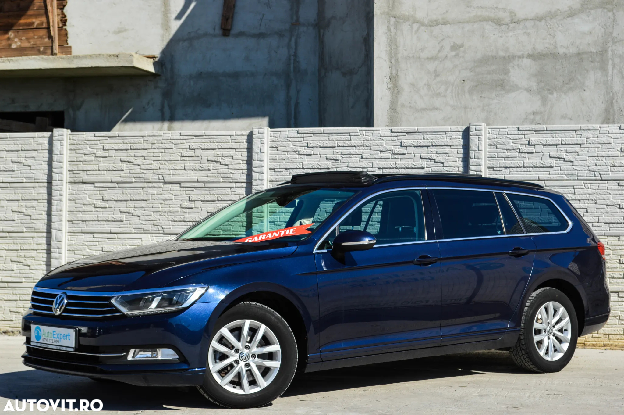 Volkswagen Passat Variant 2.0 TDI DSG (BlueMotion Technology) Comfortline - 10