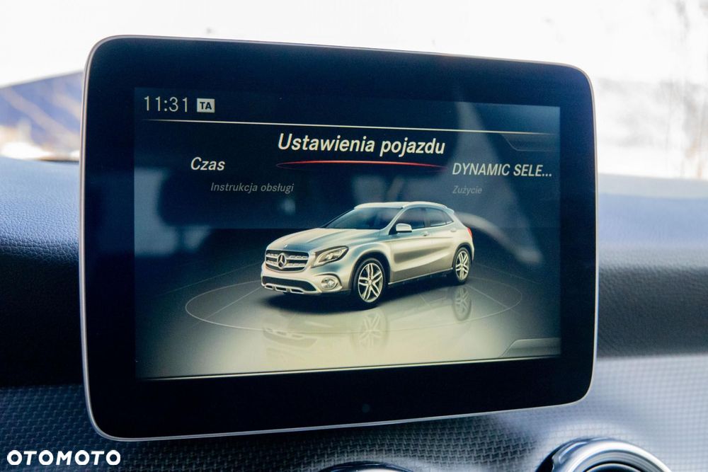 Mercedes-Benz GLA 220 4-Matic - 18