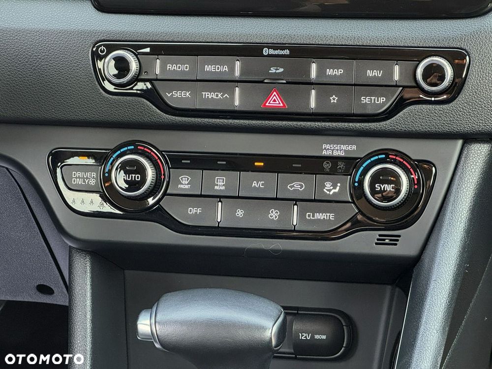 Kia Niro - 28