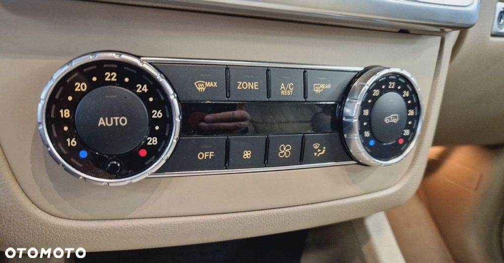 Mercedes-Benz GL - 18