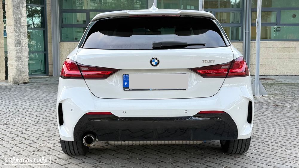 BMW 118 i Pack Desportivo M Auto - 22