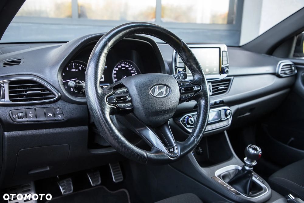 Hyundai i30 1.4 T-GDI N-Line - 12