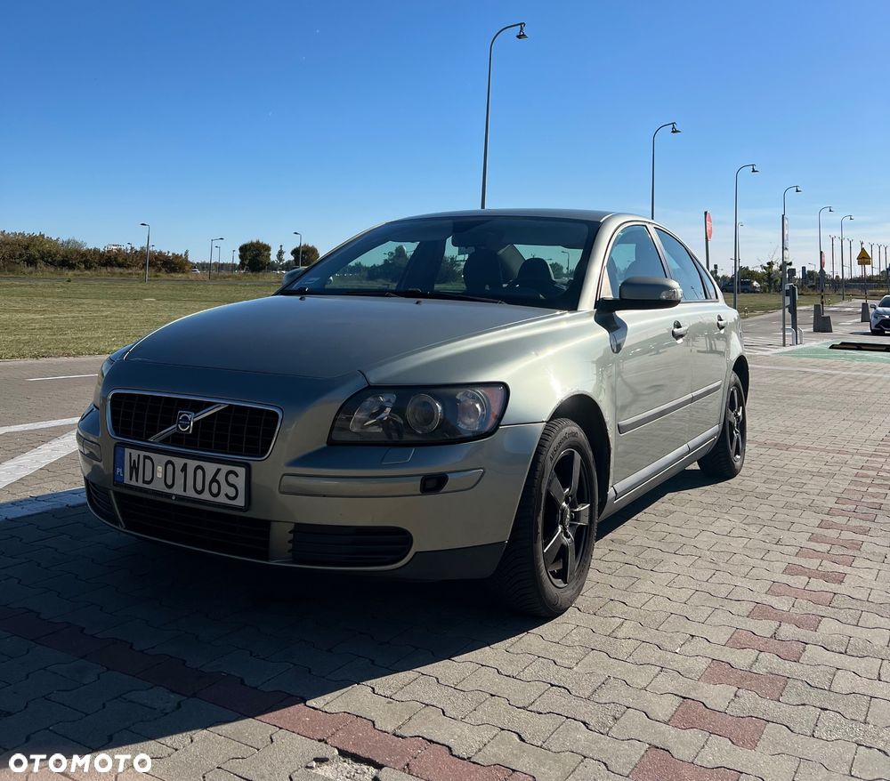 Volvo S40 1.8 Momentum - 1