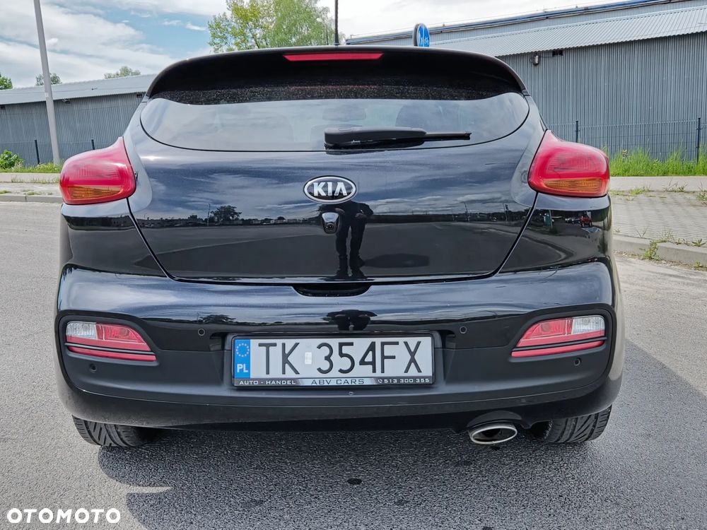 Kia Ceed 1.6 CRDi Spirit - 11