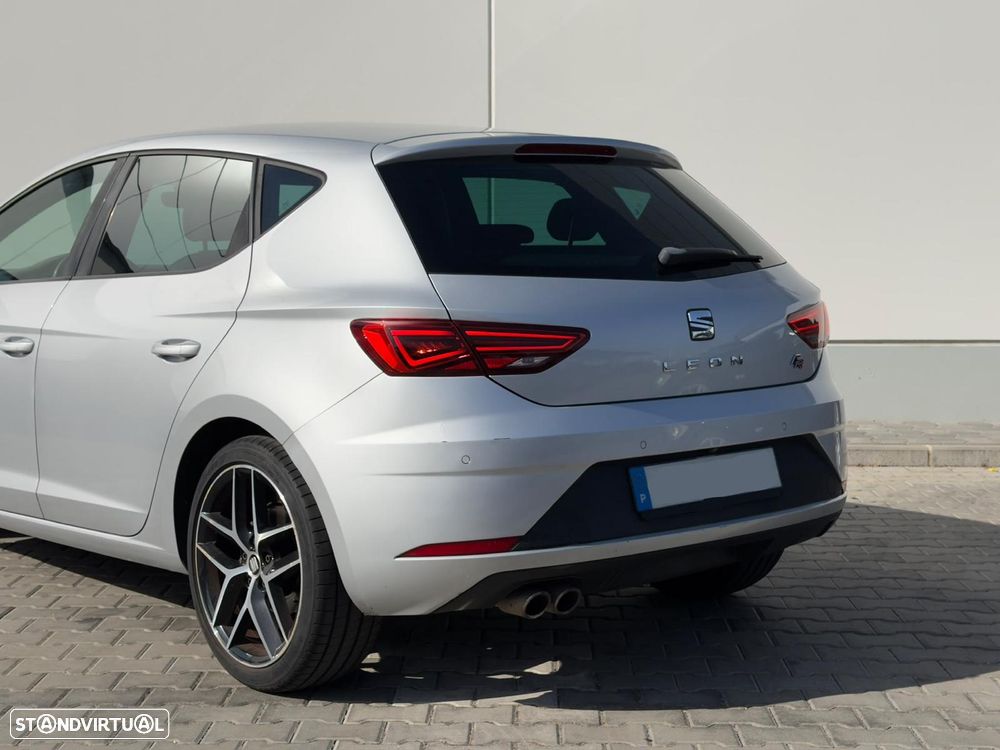 SEAT Leon 2.0 TDI DPF S&S DSG FR - 13