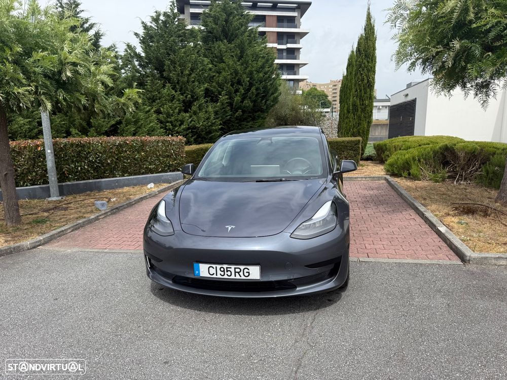 Tesla Model 3 Standard Range Plus RWD - 3