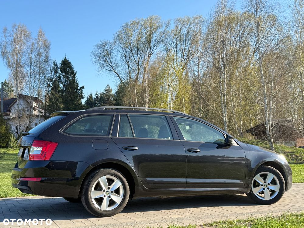 Skoda Octavia 1.6 TDI Edition - 11