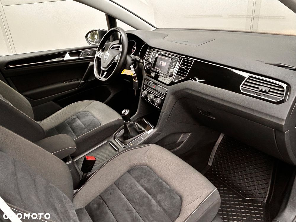 Volkswagen Golf Sportsvan 1.4 TSI (BlueMotion Technology) Highline - 27