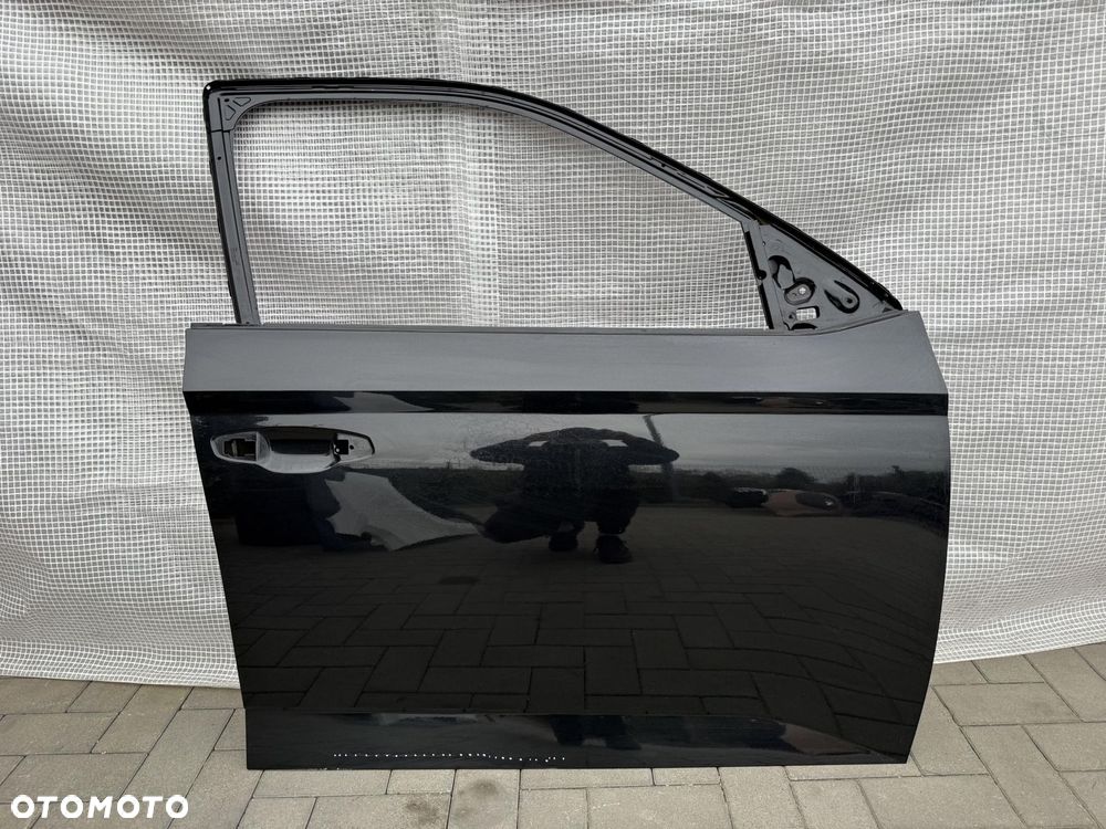 SKODA FABIA III DRZWI PRZEDNIE PRAWE - 1