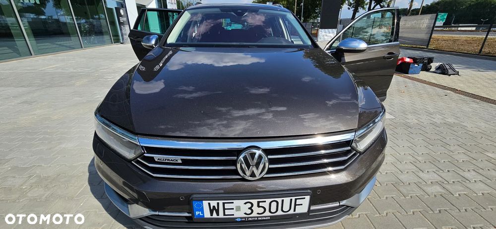 Volkswagen Passat - 8