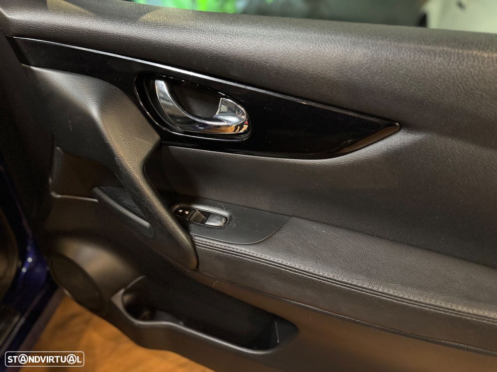 Nissan Qashqai 1.5 dCi TEKNA+ - 33