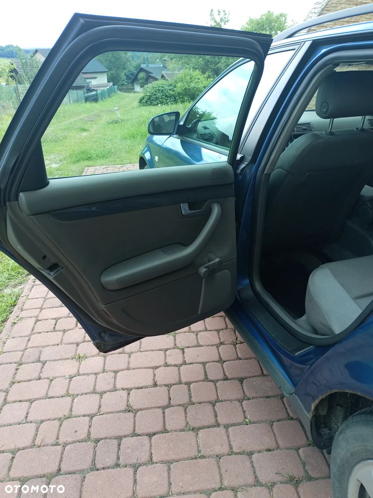 Audi A4 Avant 1.9 TDI - 9