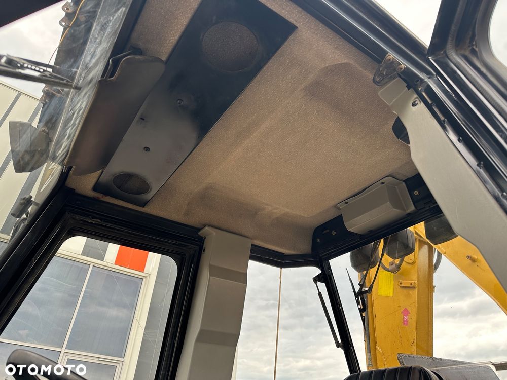 Caterpillar 428B 432 - 16