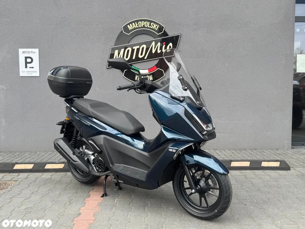 Kymco Skytown - 1