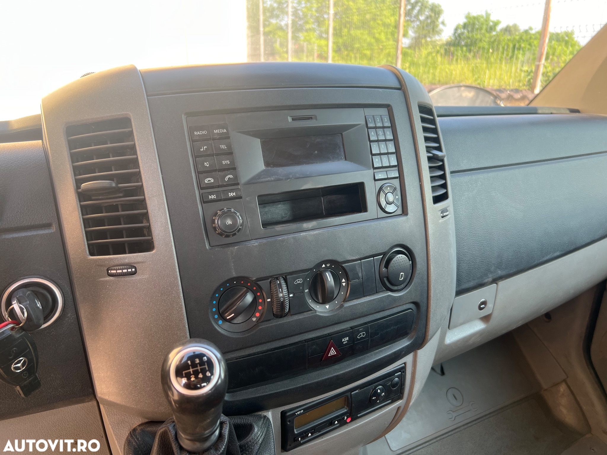 Mercedes-Benz Sprinter 313 CDI 906.235 Pickup cabina dubla - 22