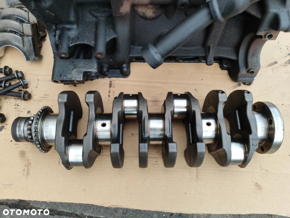 Blok silnika + wał korbowy i tłoki silnika 2.2 HDI Euro 5 130KM do Peugeot Boxer Citroen Jumper II 11-16r Ford Transit Mk7 - 2