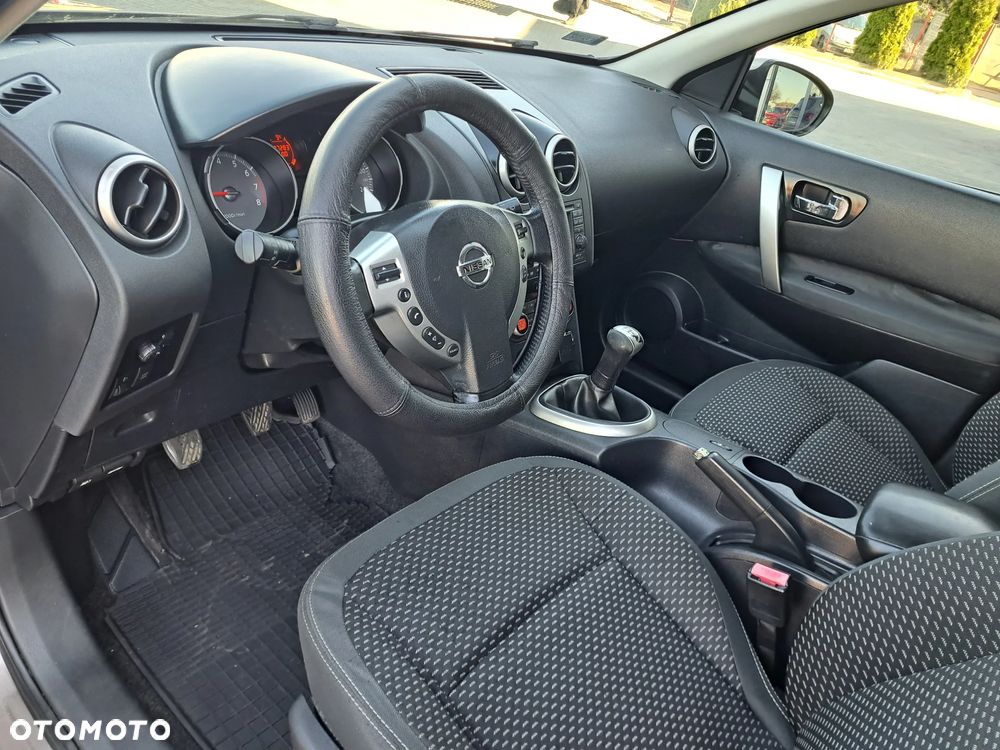 Nissan Qashqai 1.6 acenta - 12