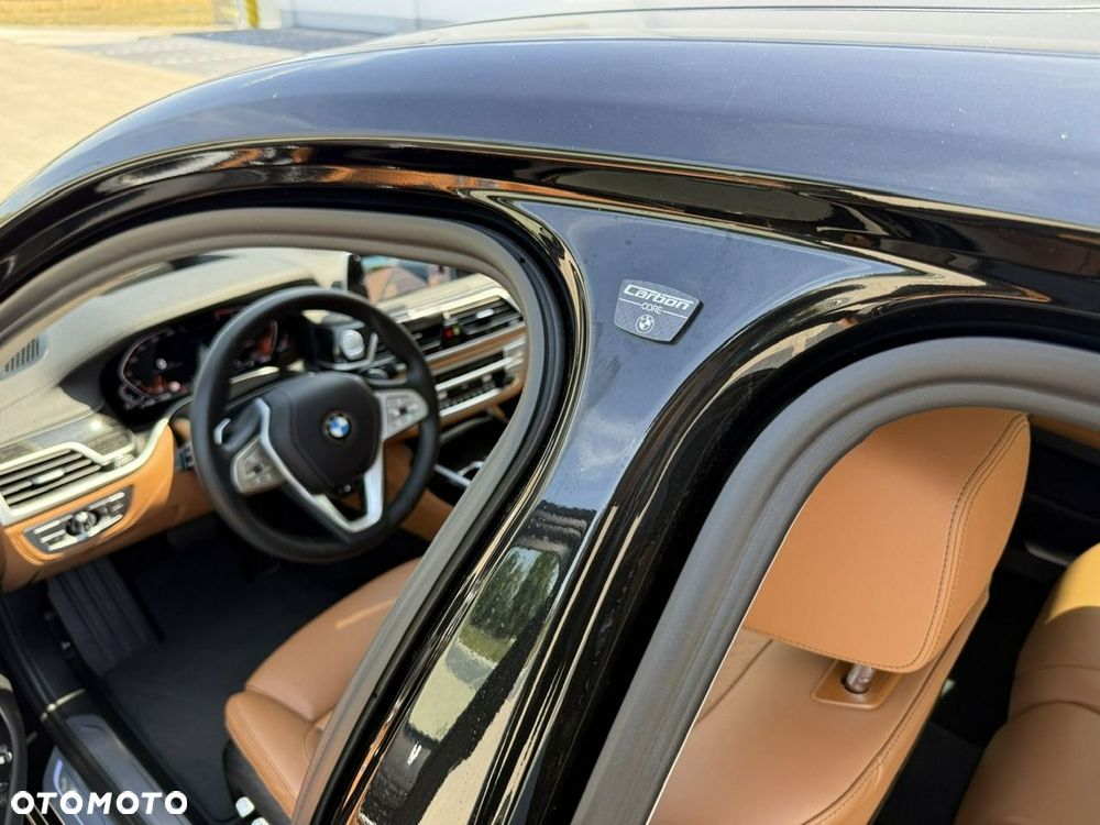 BMW Seria 7 - 33