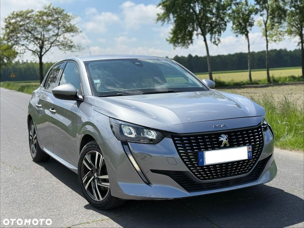 Peugeot 208 - 3