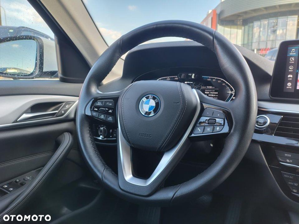 BMW Seria 5 - 23