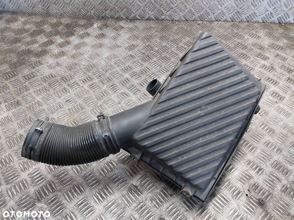 OBUDOWA FILTRA POWIETRZA + DOLOT FELICIA 1.3 8V 6U0129627C 6U0129607B - 1