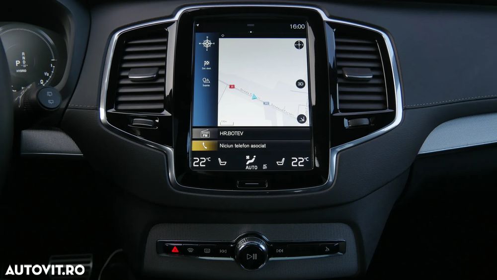 Volvo XC 90 T8 AWD Recharge Geartronic RDesign - 30