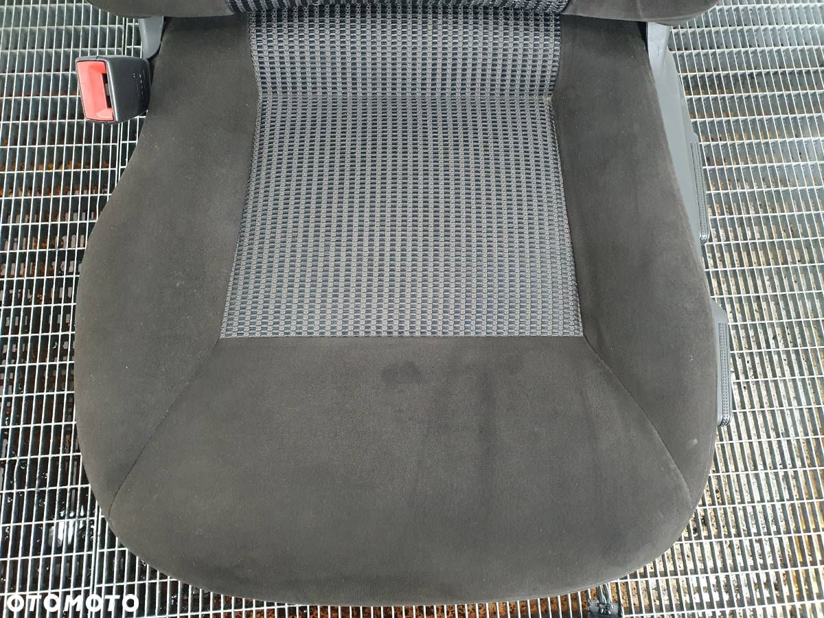 FOTEL LEWY KIEROWCY FIAT CROMA II EUROPA WELUR - 2