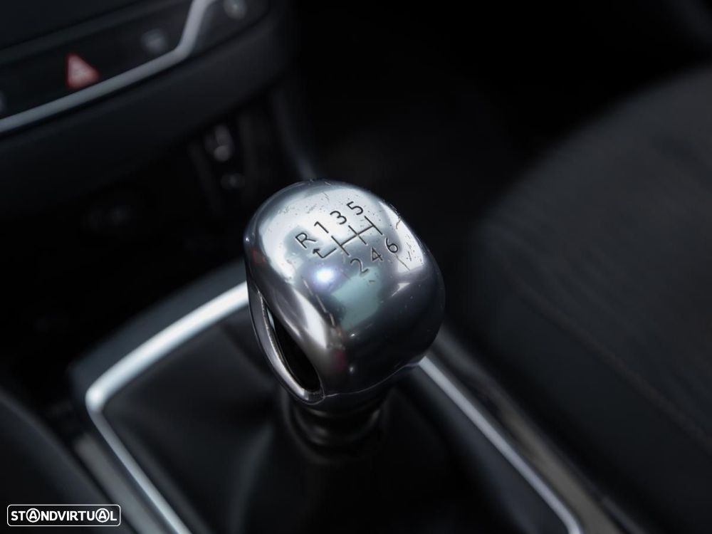 Peugeot 308 SW - 16