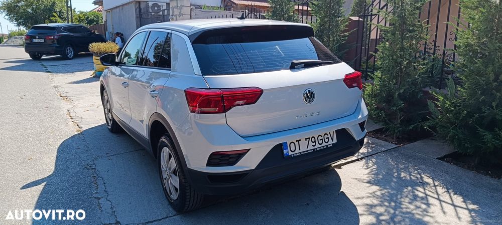 Volkswagen T-Roc 1.6 TDI Base - 9