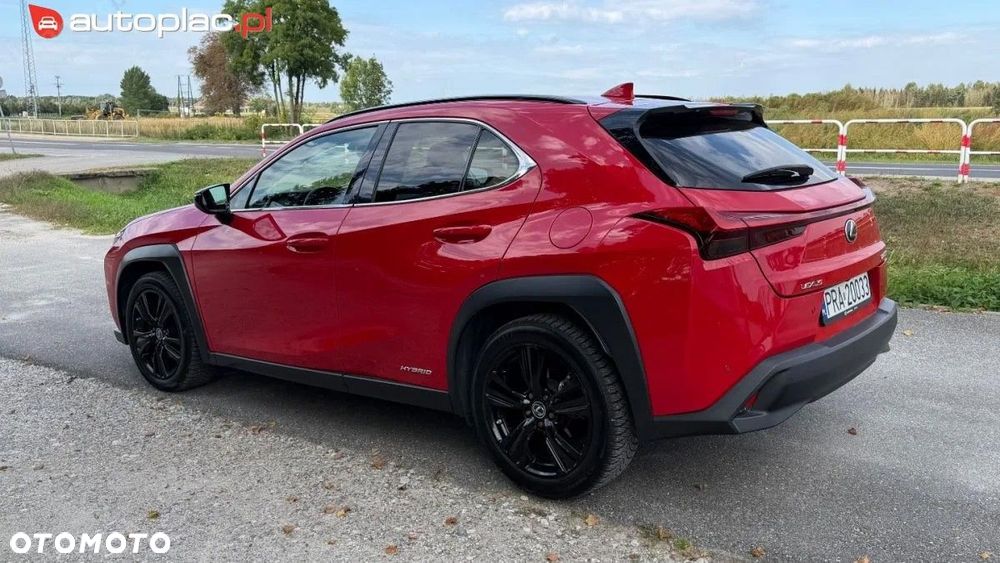 Lexus UX - 20
