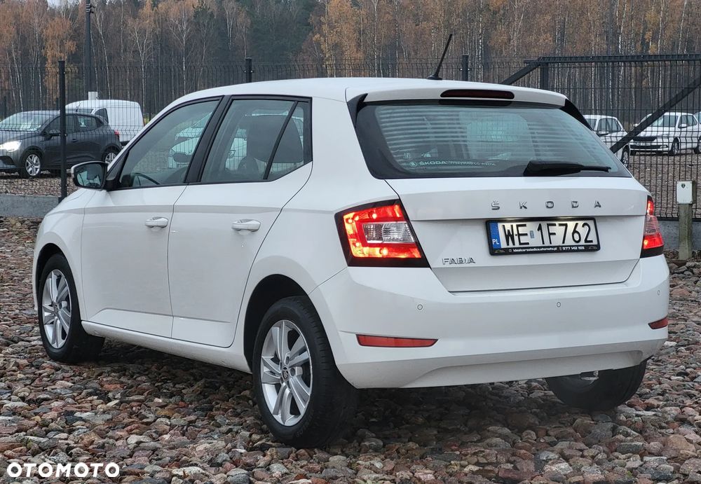Skoda Fabia 1.0 Ambition - 7