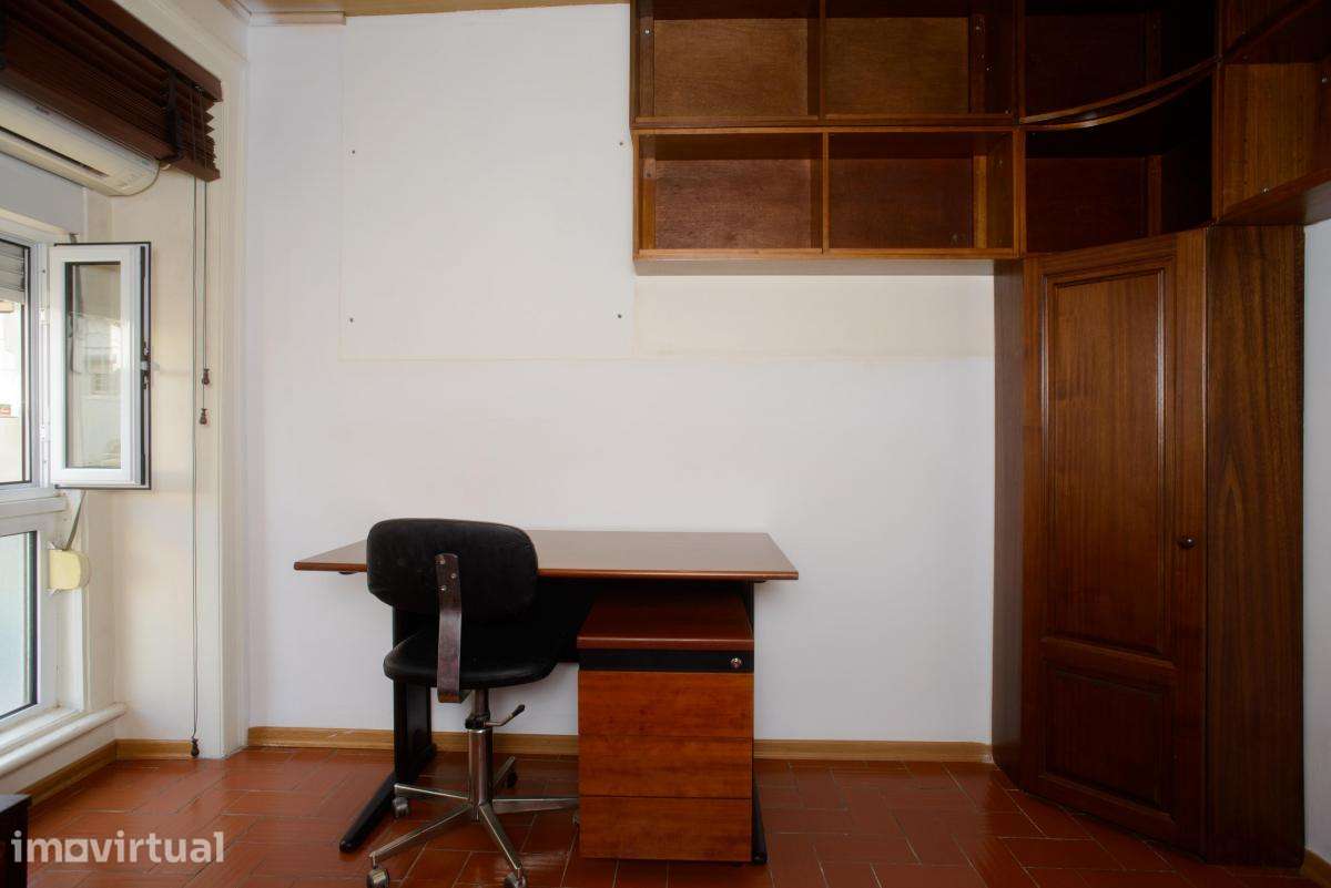 Quarto - localizado em Alameda Lisbon - Grande imagem: 3/32