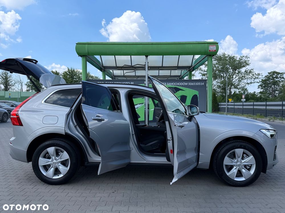 Volvo XC 60 B4 D Geartronic Momentum Pro - 17