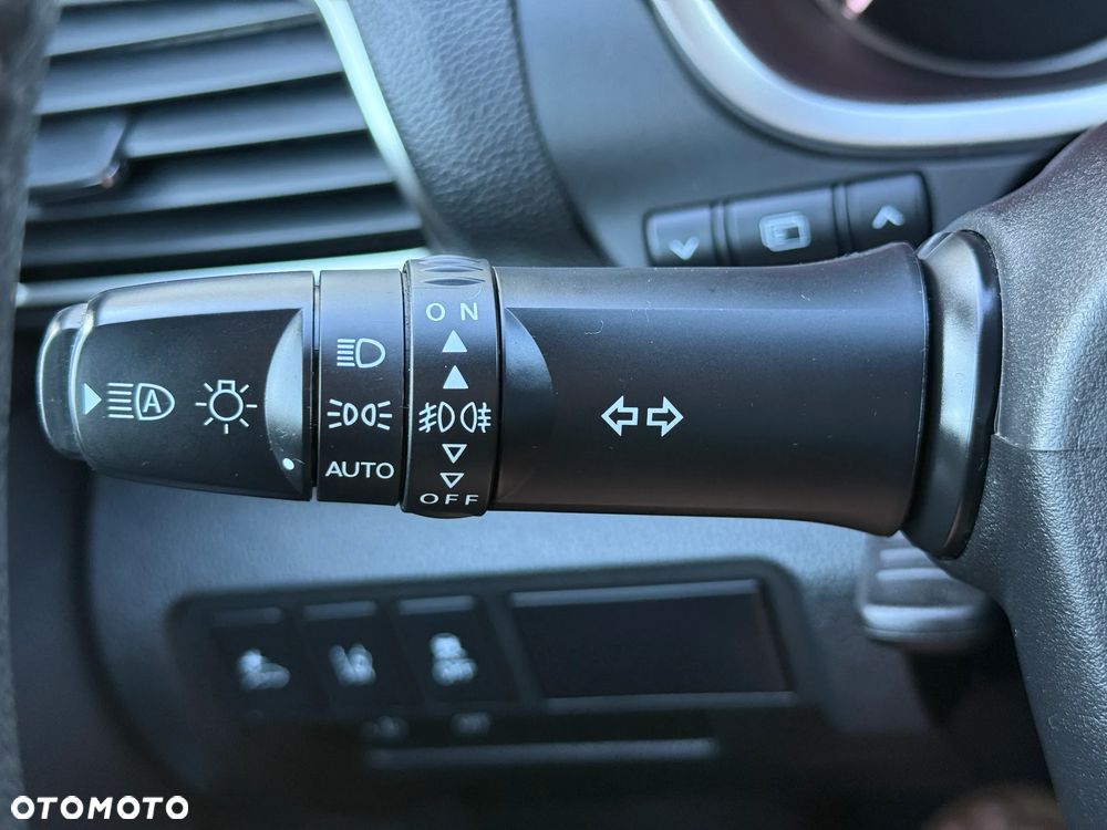Mitsubishi Eclipse Cross - 40