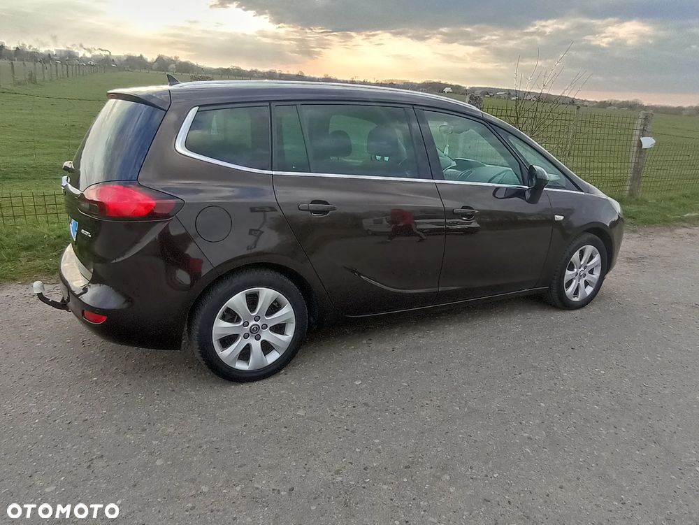 Opel Zafira 2.0 CDTI Cosmo - 3